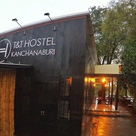 T & T Hostel Kanchanaburi Buitenkant foto